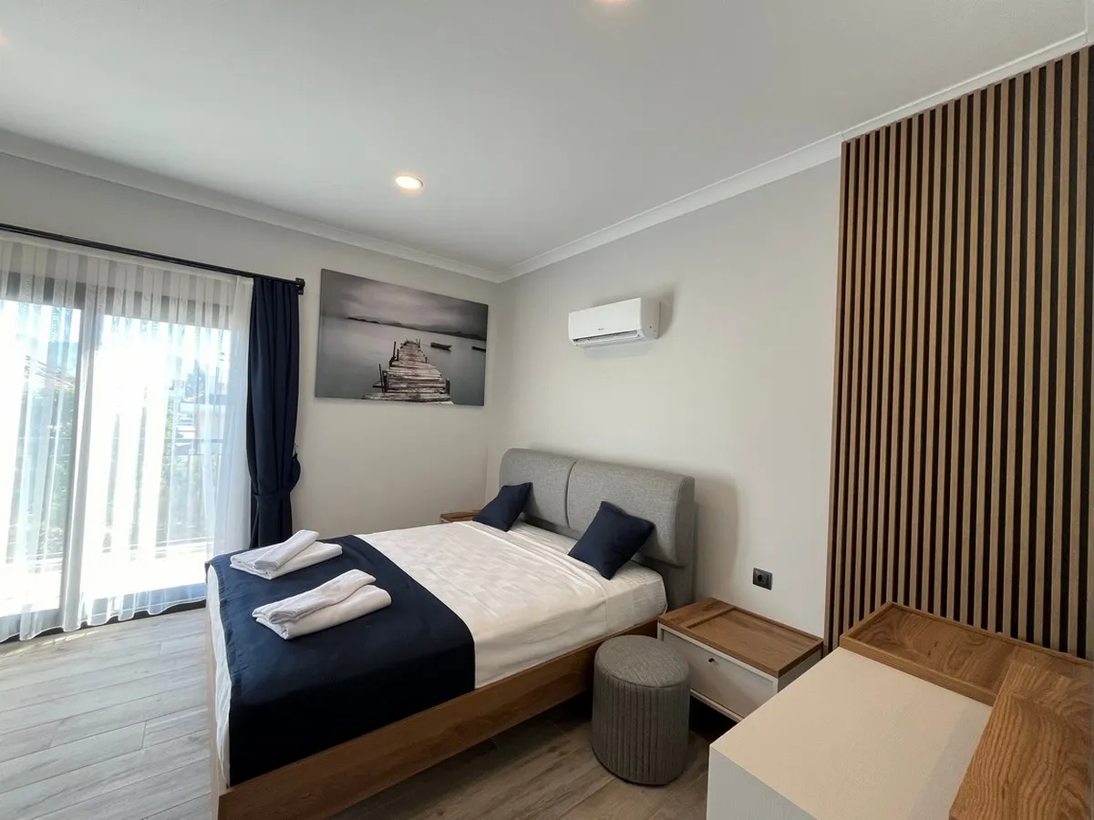 City Blue (18)_resize_result