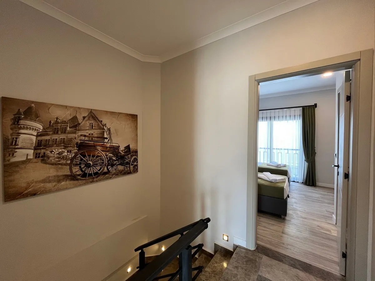 City Blue (27)_resize_result