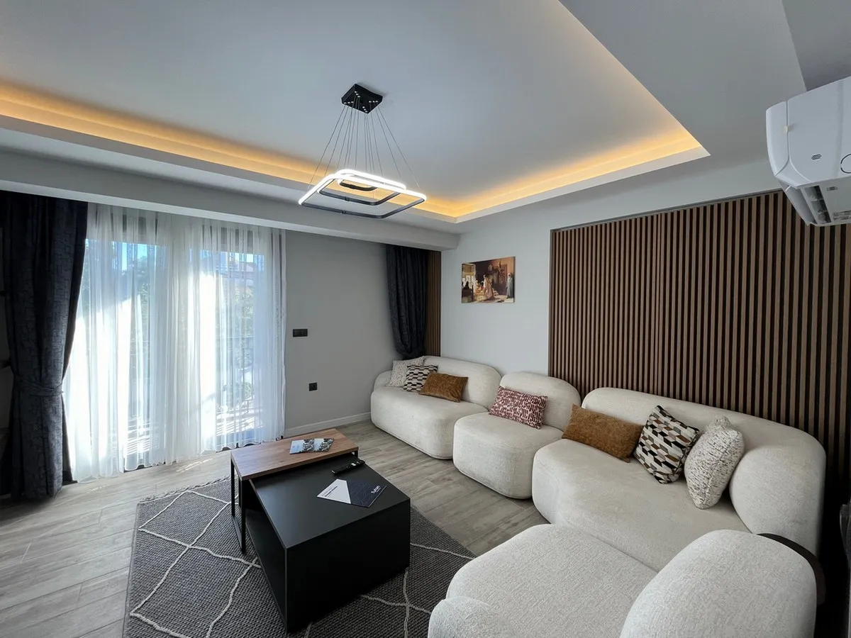 City Blue (6)_resize_result